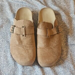 American Eagle Outfitters Tan Suede Slip-On Clogs